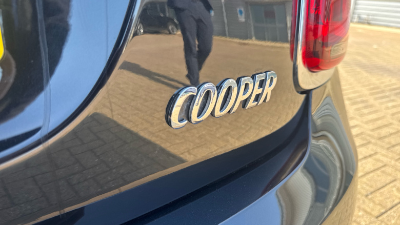 MINI Convertible 1.5 Cooper Classic Premium 2dr Auto Petrol Convertible